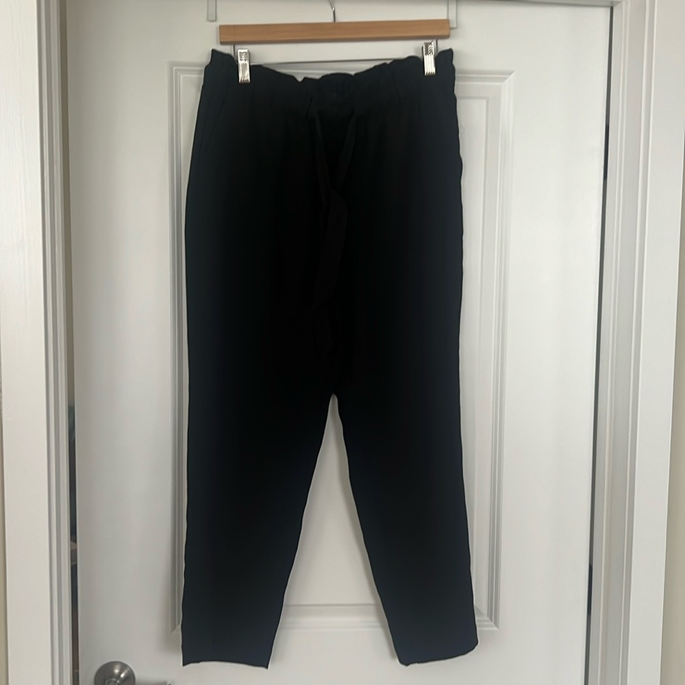 LOFT - paper bag work trousers in a true black, size M